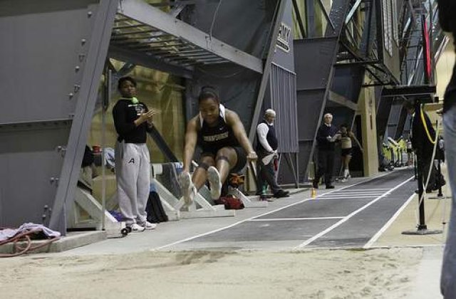 Romania, pe podium la triplusalt in Franta