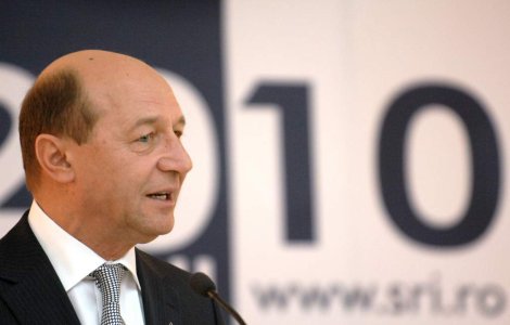 Basescu ar vrea un salariu mai mare