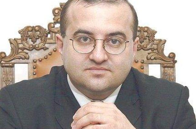 Basescu: Cine e Claudiu Saftoiu?