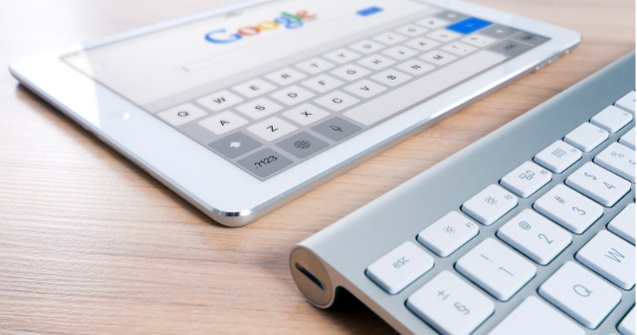 Studiu: Cautarile pe Google despre sinucidere au crescut dupa lansarea unui serial controversat