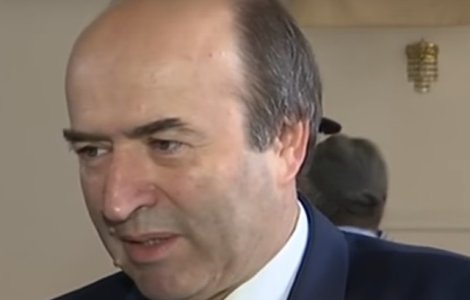 Tudorel Toader: Peste 3.000 de pagini din dosarele SIPA au fost copiate la xerox in sediul ANP; am sesizat Parchetul