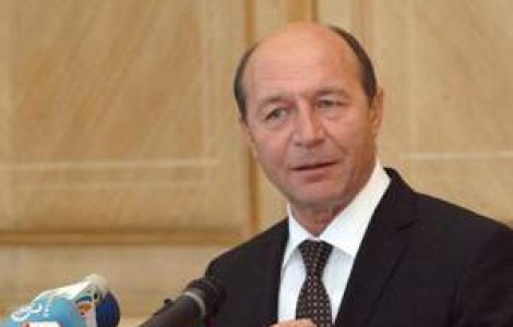 'Impactul aplicarii majorarilor salariale' a ajuns la Basescu