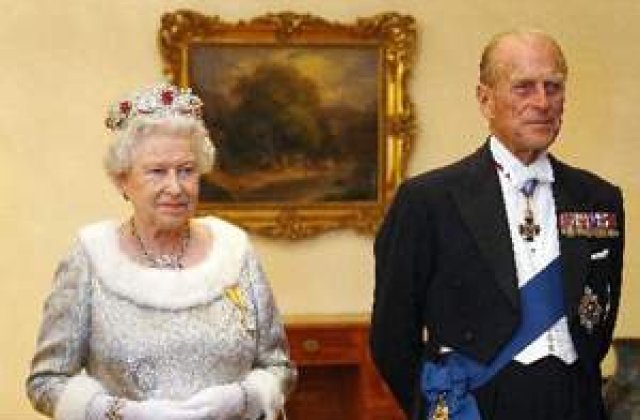 Regina Marii Britanii a vizitat peste 120 de state, fara pasaport