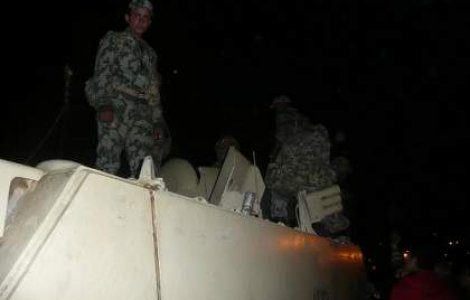  Video  Armata egipteana incepe sa ridice baricadele din piata Tahrir