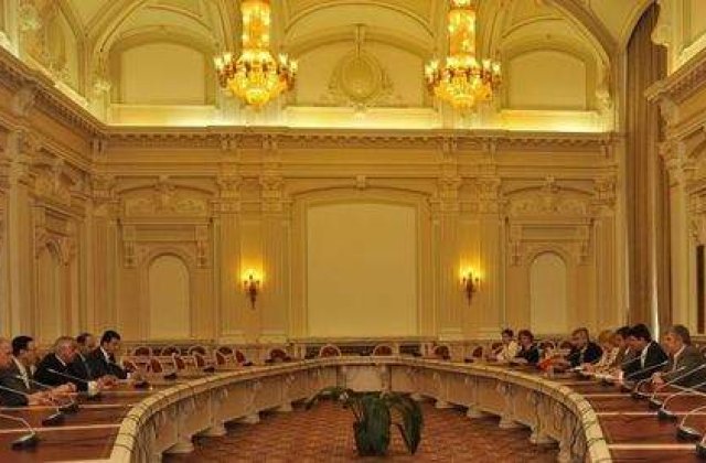 Parlamentarii au cele mai mari pensii dupa recalculare