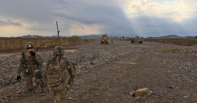 Un militar roman a fost ranit in Afganistan, intr-un schimb de focuri cu insurgentii