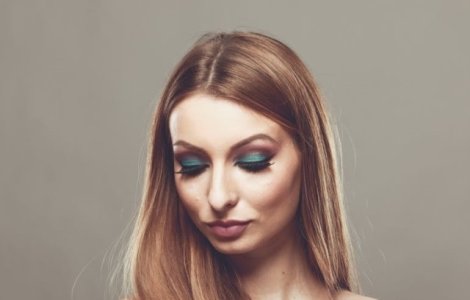  Top  7 tendinte invechite de machiaj care te fac sa arati mai in varsta