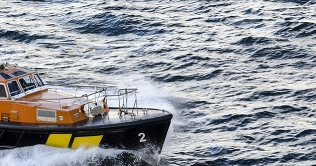  Update  Un roman a murit, unul a fost ranit, iar alti doi sunt dati disparuti in urma accidentului naval din Canalul Manecii