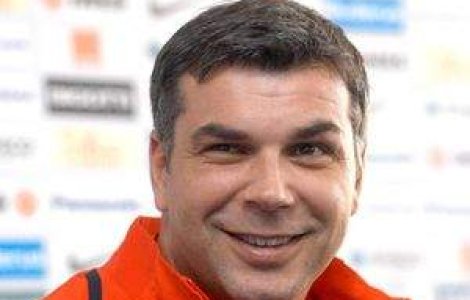 Olaroiu, pe banca ros-albastrilor?