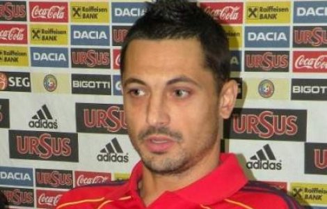 Un alt fotbalist roman violent pe teren