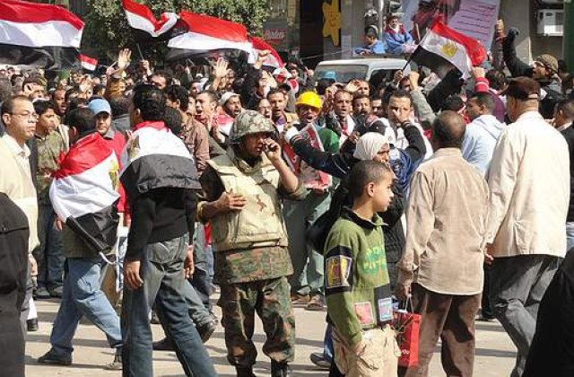 [VIDEO] Armata egipteana cere incetarea grevelor