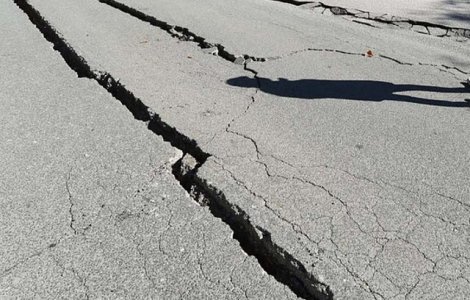  Video  Cutremur puternic in China, soldat cu cel putin 19 morti si 175 de raniti