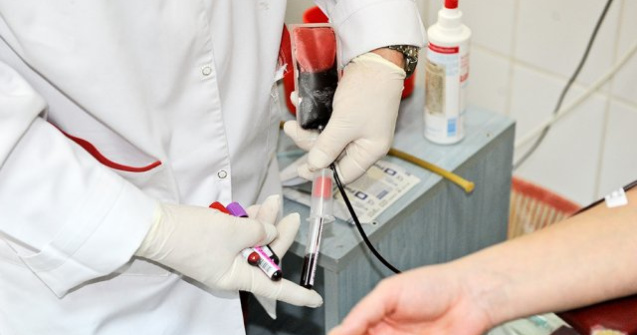 Institutul National de Hematologie: Colecta de sange a scazut la nivel national cu o treime, este pragul critic. Facem apel la donare