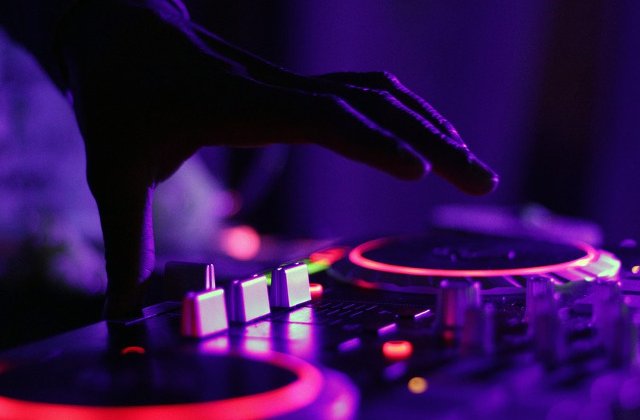 Topul celor mai bine platiti DJ din lume, potrivit Forbes