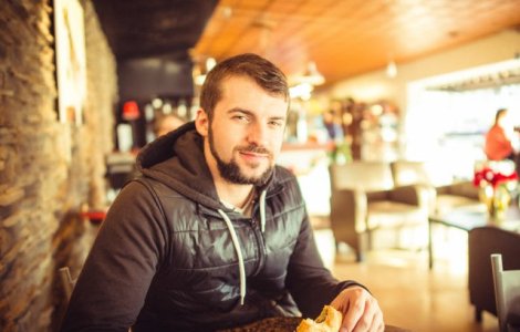  Top  9 motive pentru care ti se face somn dupa ce mananci