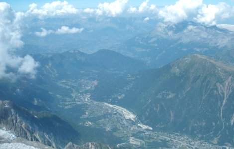 Doi germani au murit de frig cand in timp ce escaladau Mont Blanc