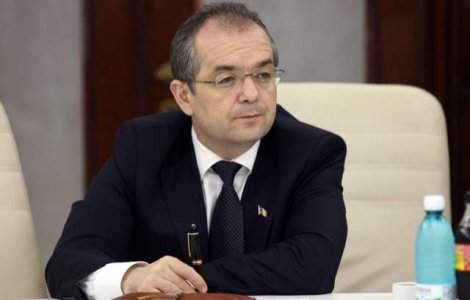 Stolojan: Boc nu e bun pentru ca e prea corect