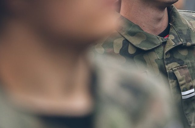 AFP: Militari scosi pe strazi in Europa de teama atentatelor jihadiste, mai putin in Germania