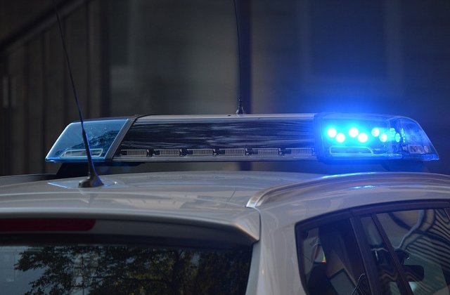 [Video] Medic de la Maternitatea Giulesti, oprit in trafic si bruscat de politisti