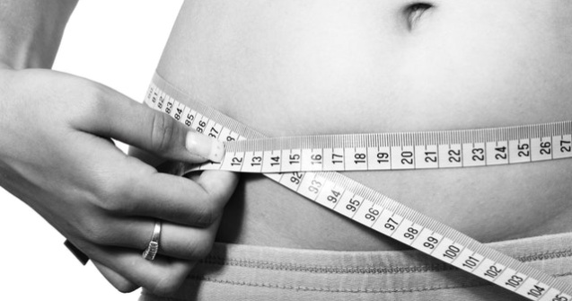  Top  5 schimbari simple care te scapa de grasimea de pe abdomen