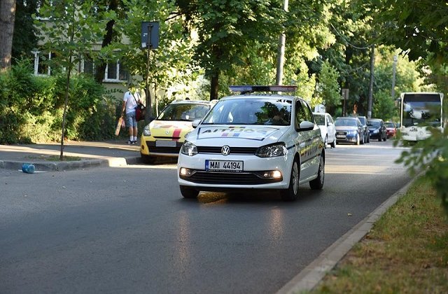 Aproximativ 2.000 de soferi au ramas fara permis in minivacanta de Sfanta Maria