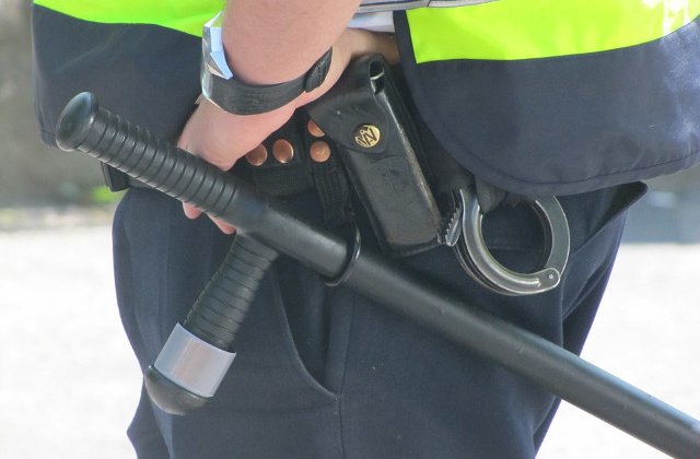 [Foto] Luare de ostatici in cladirea unui post de radio din Olanda