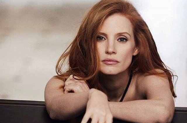 10 vedete care nu au indeplinit standarele impuse de Hollywood