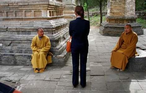 Calugarii Shaolin prevad cutremure si foamete