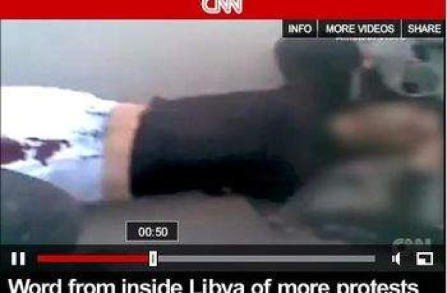 Libia: Manifestanti atacati de lunetisti