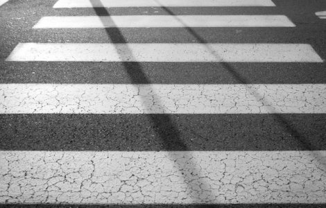 O femeie a murit dupa ce a fost lovita de o masina pe o trecere de pietoni din Mamaia