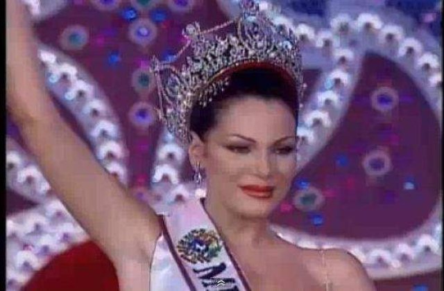 Fosta Miss Venezuela a surprins in imagini lupta cu cancerul