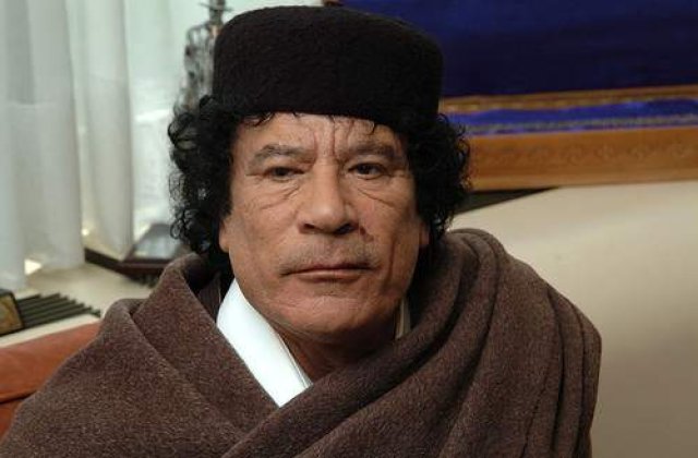 ONU il acuza pe Kadhafi de genocid