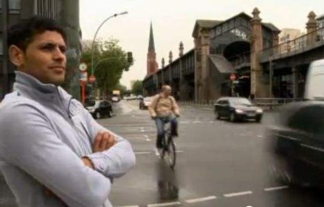  Video  Homosexualii romani de pe strazile Berlinului, intr-un documentar german