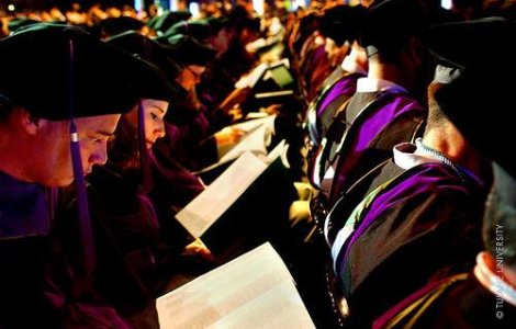 Cei mai bogati rectori: Cat castiga profesorii care au in grija 480.000 de studenti