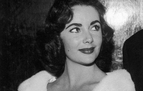  Top  Drumul spre succes al celor mai cunoscuti 10 actori!