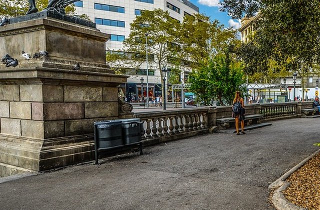 [Video] Noua alerta in Barcelona: Politia a evacuat Piata Catalunya, la patru zile dupa atacul terorist
