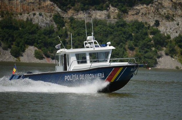 Un pescador cu 70 de migranti a fost interceptat in apropierea tarmului romanesc al Marii Negre