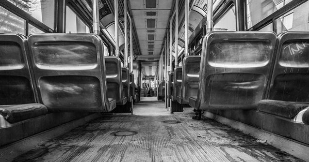 Un tramvai a luat foc in zona AFI Cotroceni din Capitala