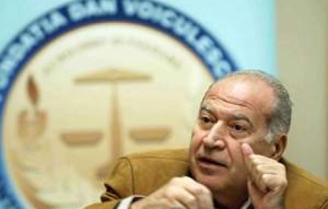 Felix cumpara voturi la taraba