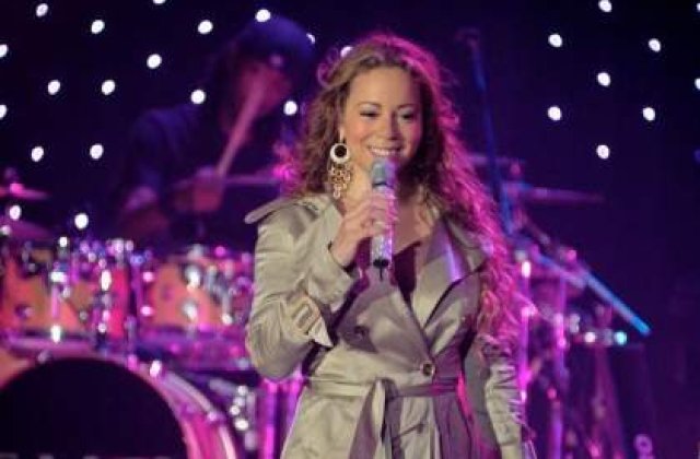 Mariah Carey a cantat pentru Gaddafi