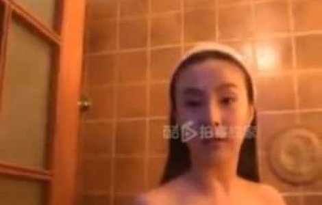  Video  A postat un clip cu fiica sa goala, pentru a-i gasi pretendent