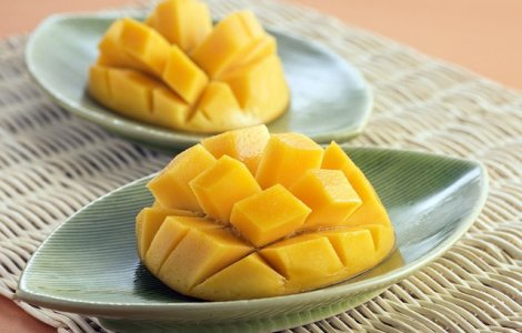  Top  10+ motive care te vor determina sa mananci mango in fiecare zi