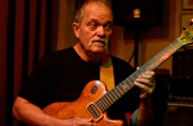 Chitaristul jazz John Abercrombie a murit la varsta de 72 de ani