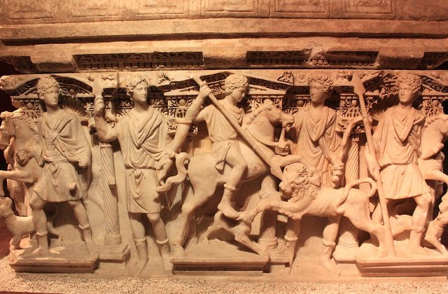 Descoperire la Roma, langa un stadion de fotbal