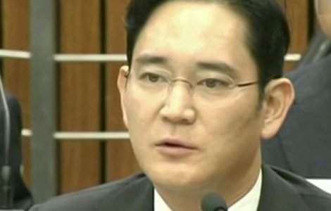 Mostenitorul Samsung, Lee Jae-Yong, condamnat la cinci ani de inchisoare pentru coruptie