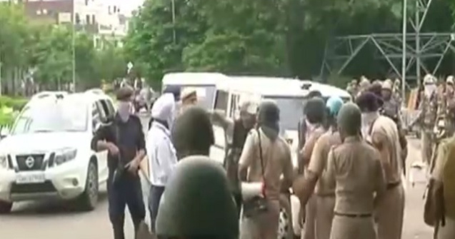 32 de morti, dupa ce un guru a fost condamnat pentru viol