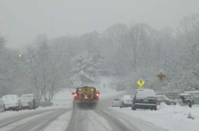 Drumuri inchise din cauza zapezii