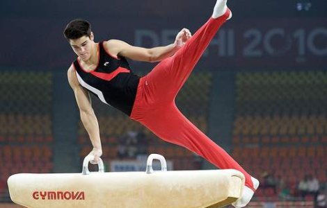 Opt gimnasti romani, la prima etapa a FIG Challenger Cup