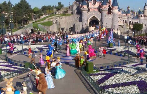 Un clan de hoti de buzunare format din romi romani, in fata justitiei franceze pentru un prejudiciu total de un milion de euro