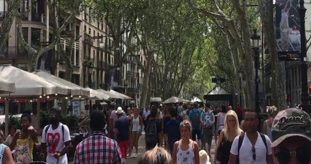 Bilantul atentatelor din Catalonia creste la 16 morti dupa moartea unei femei de nationalitate germana in varsta de 51 de ani